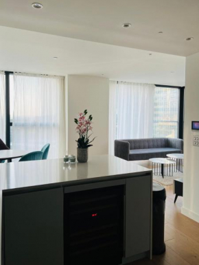 Astonishing Apartment with view
